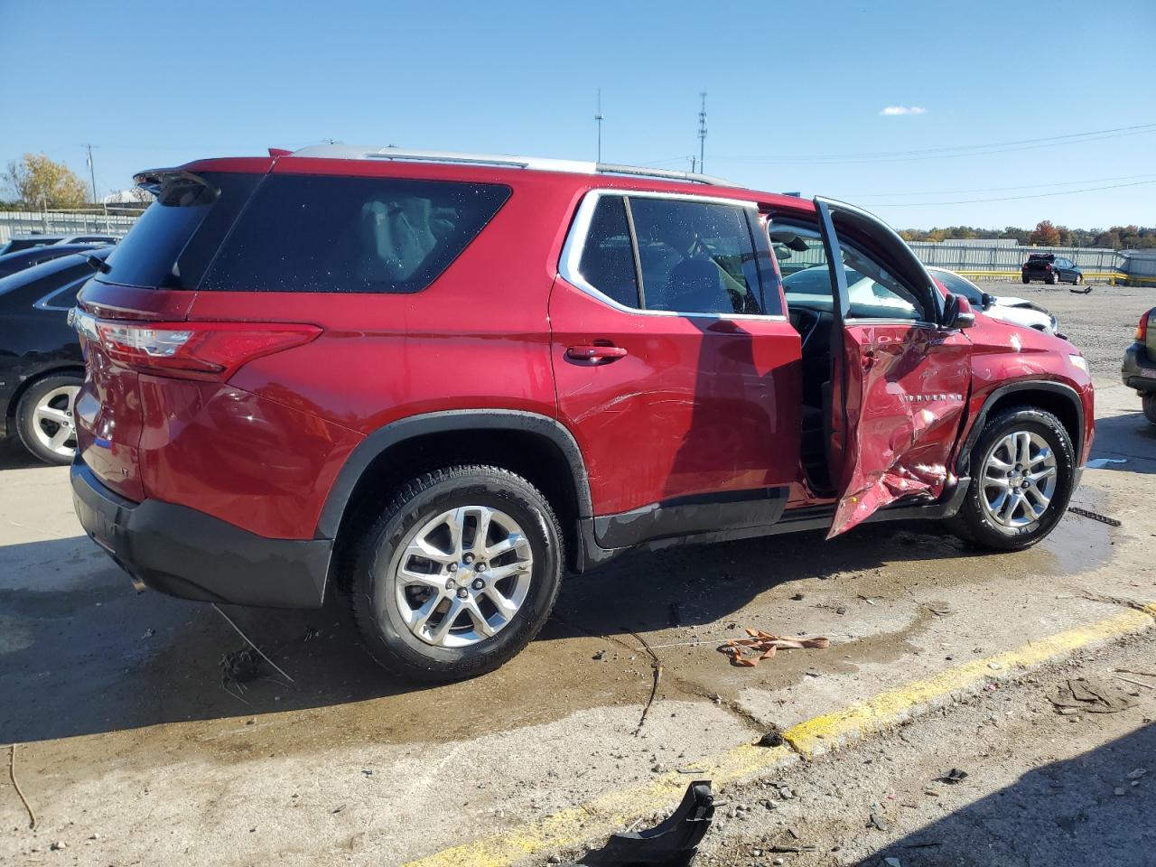 CHEVROLET TRAVERSE LT