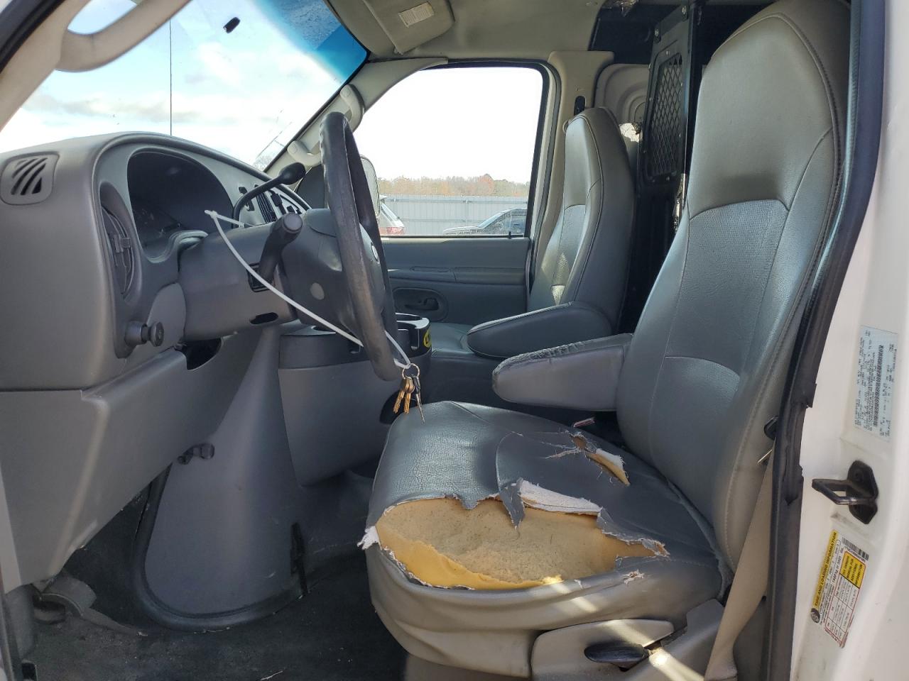 Lot #3304622438 2008 FORD E250