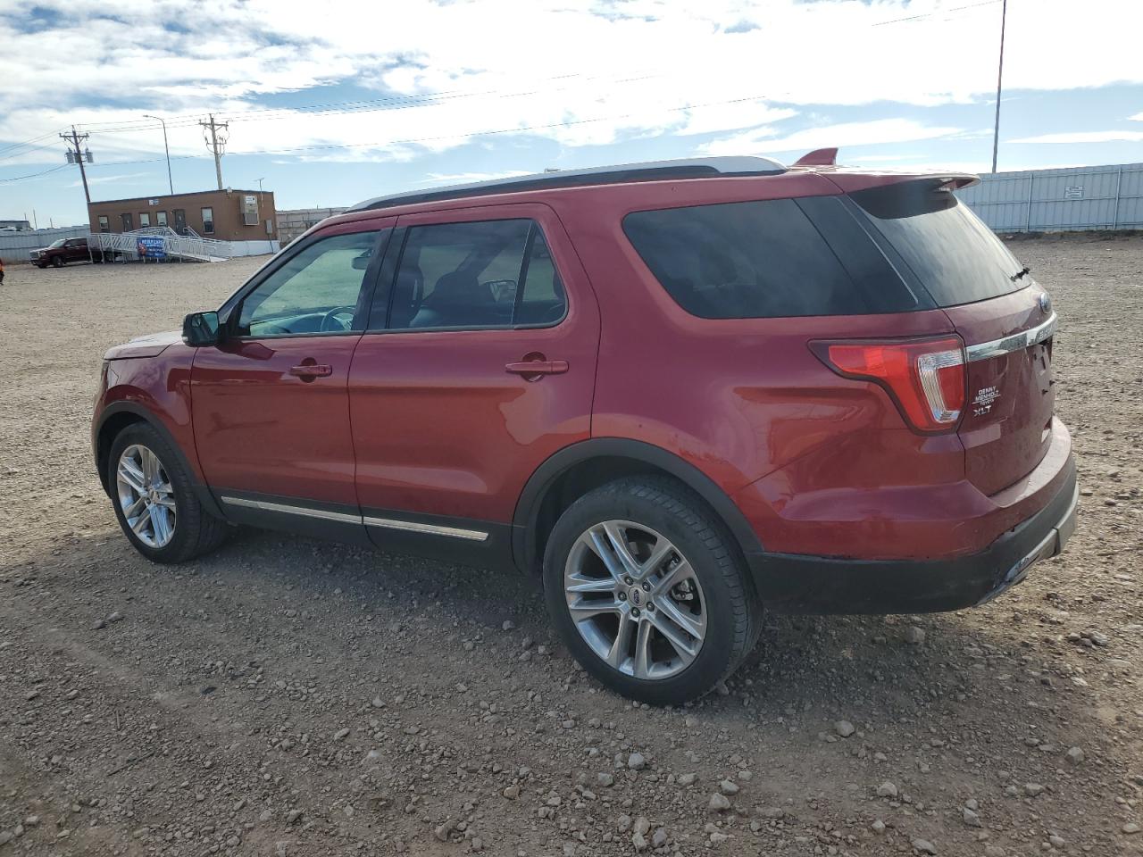 FORD EXPLORER XLT