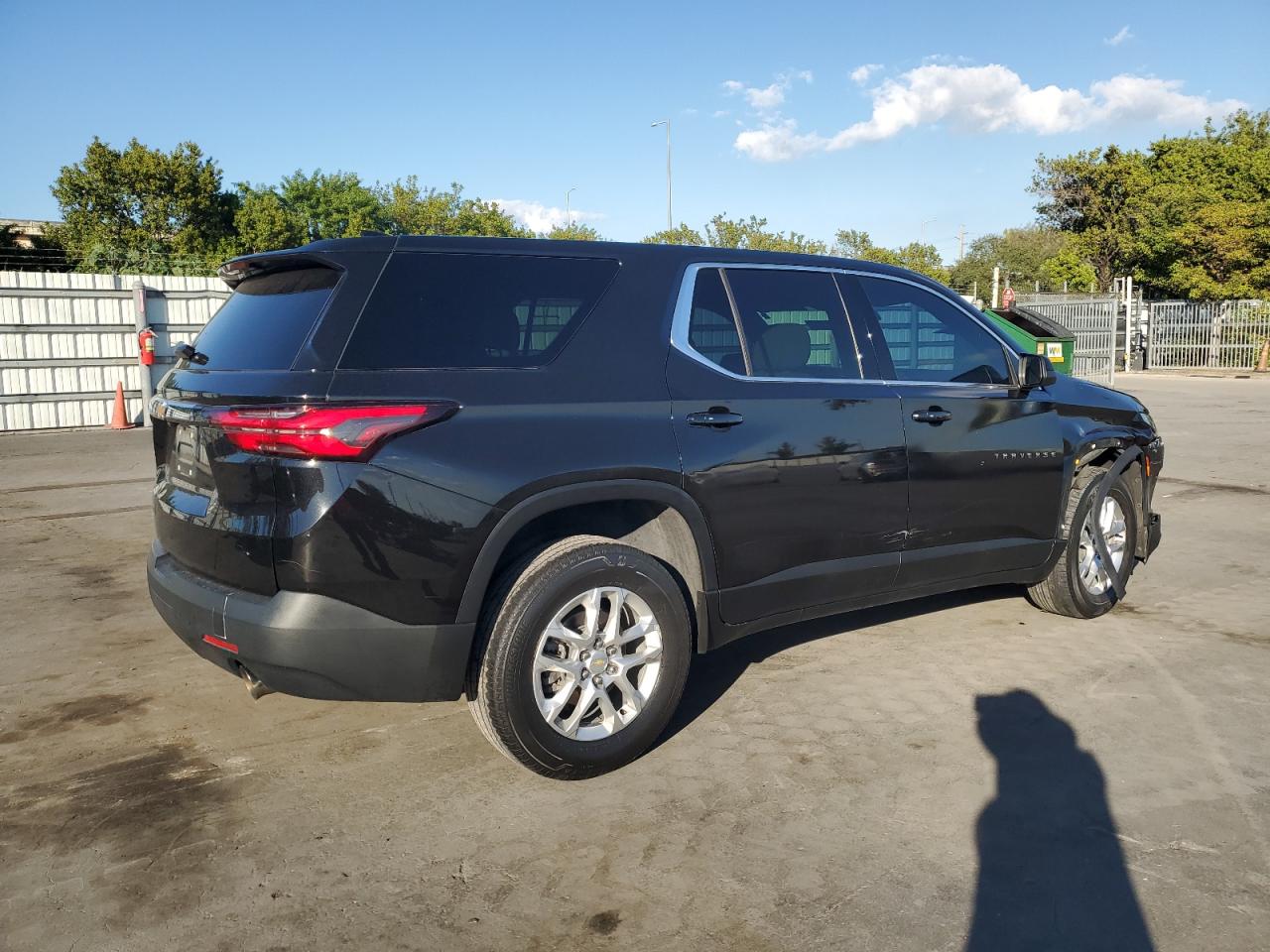CHEVROLET TRAVERSE LS