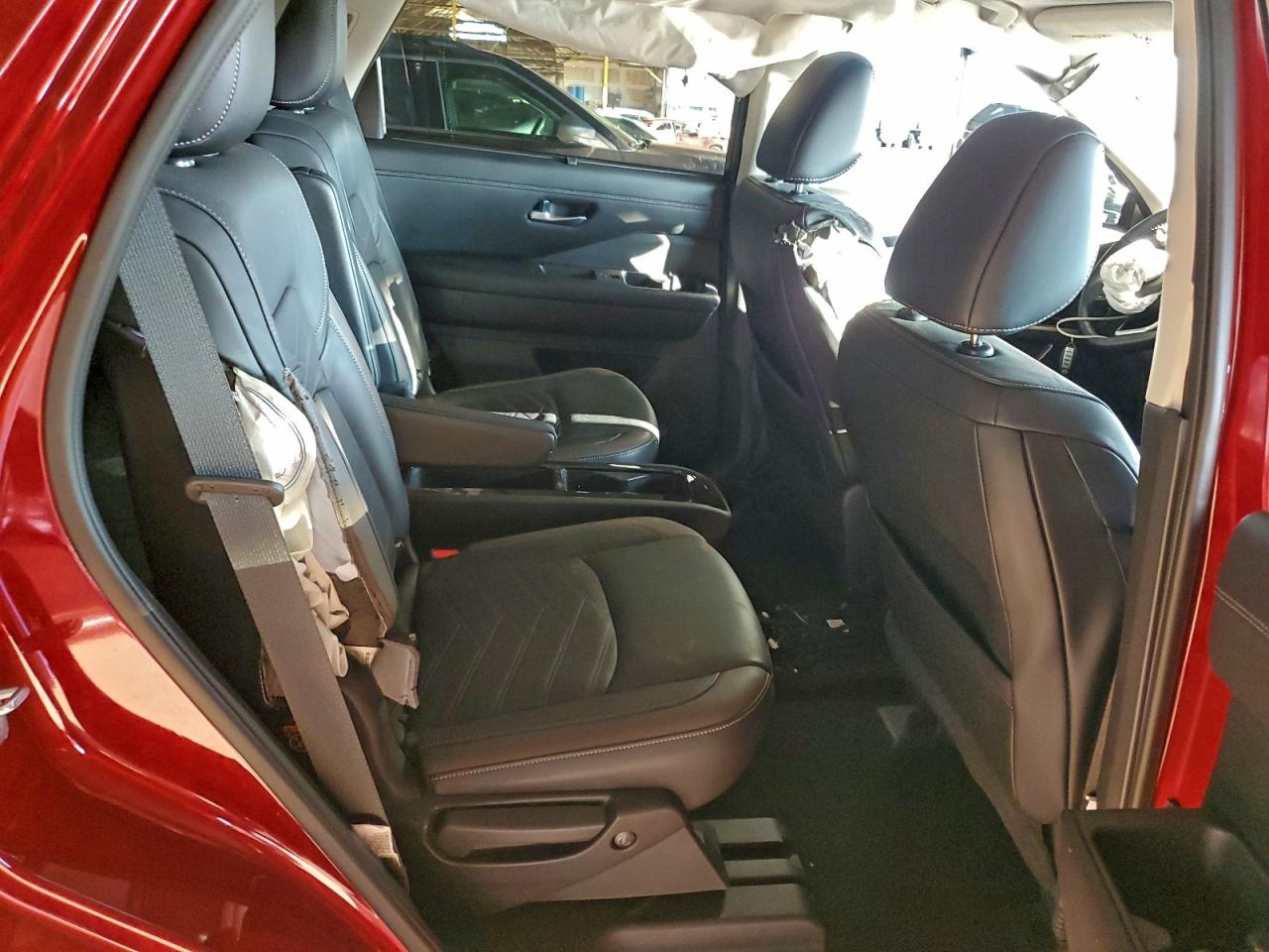 NISSAN PATHFINDER PLATINUM