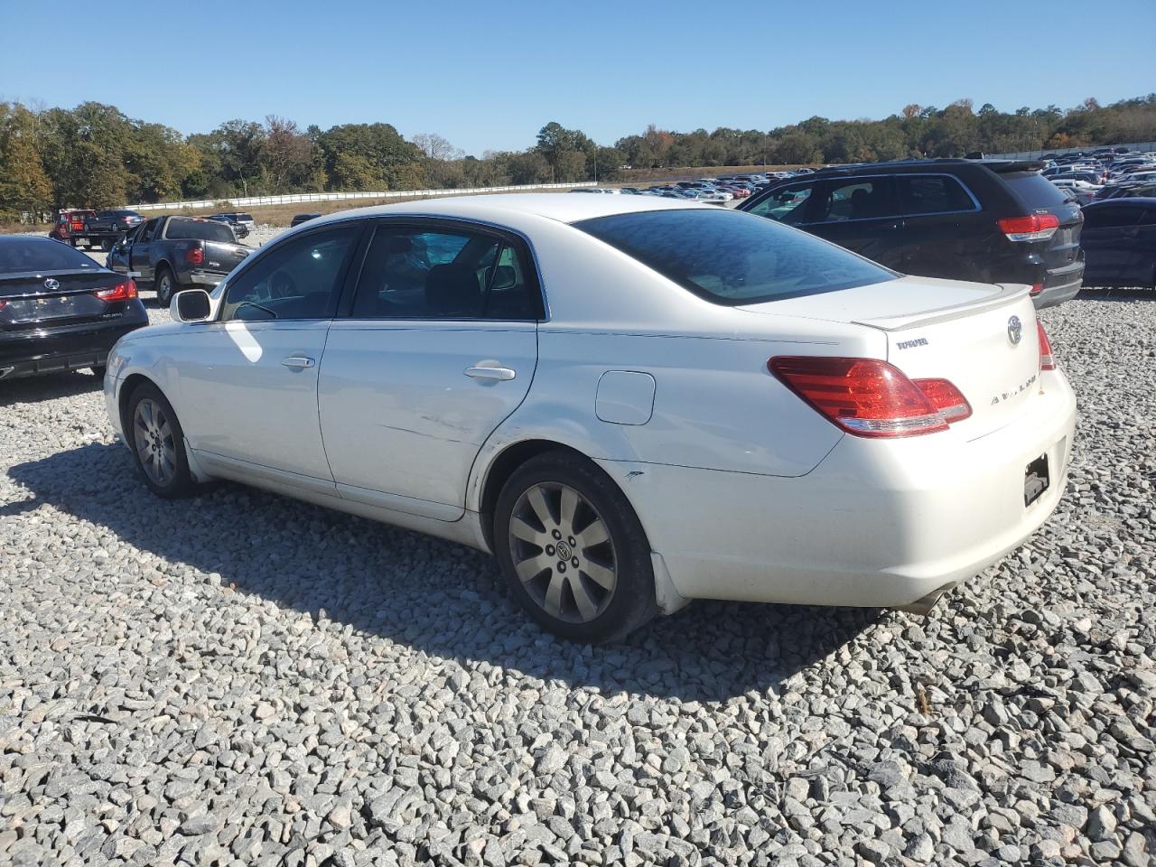 Lot #3296993837 2007 TOYOTA AVALON XL