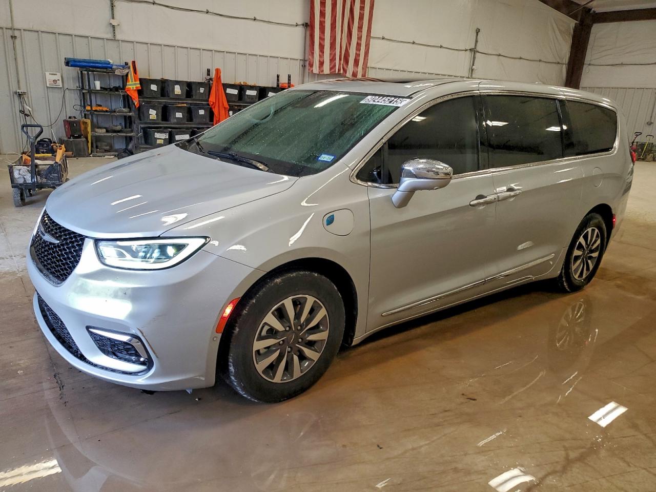 Lot #3305342311 2022 CHRYSLER PACIFICA H