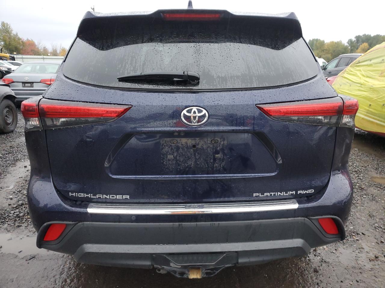 TOYOTA HIGHLANDER PLATINUM