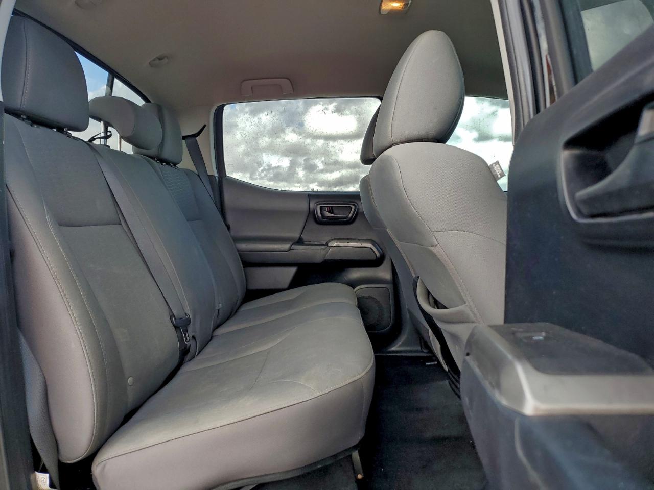 TOYOTA TACOMA DOUBLE CAB