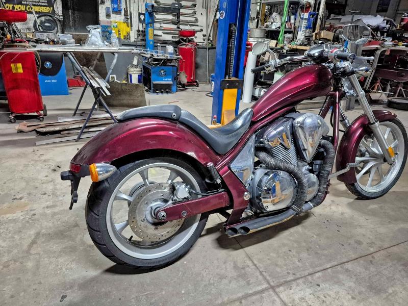 2010 HONDA VT1300 CX #3296921819