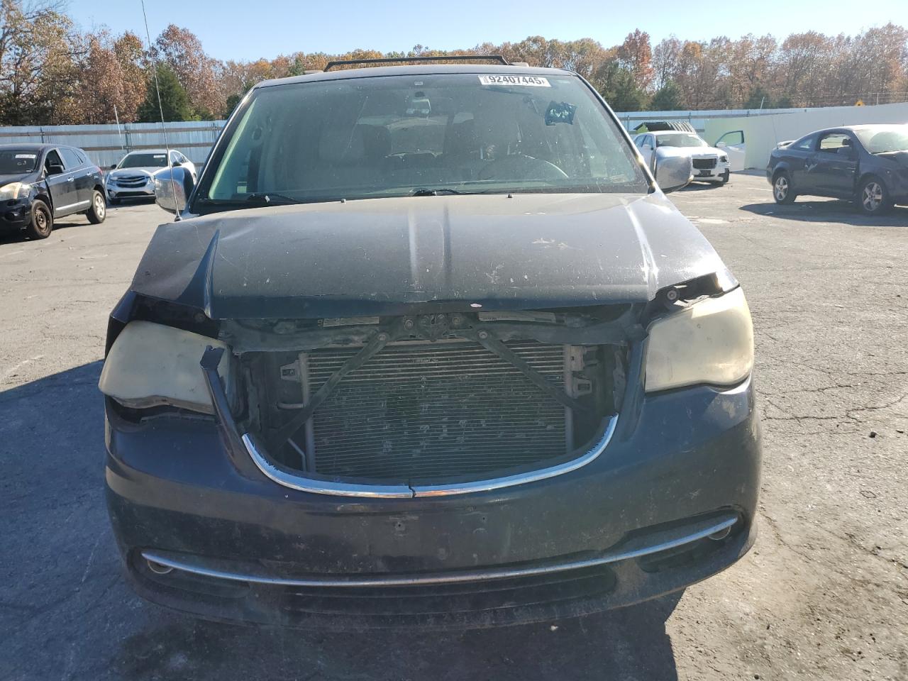 CHRYSLER TOWN & COUNTRY TOURING L