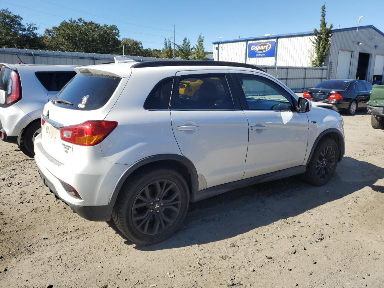 MITSUBISHI OUTLANDER SEL