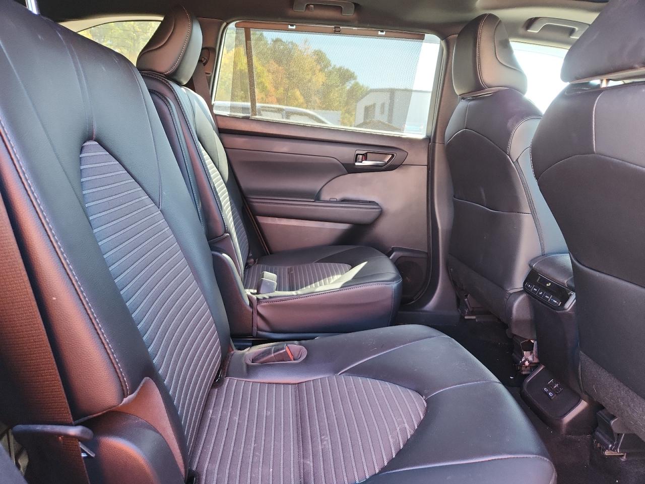 TOYOTA HIGHLANDER XSE