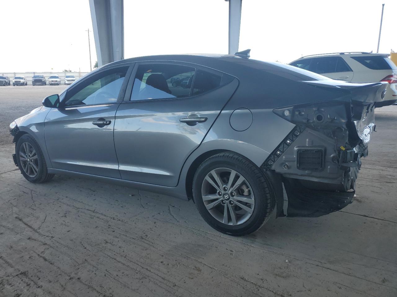 HYUNDAI ELANTRA SEL
