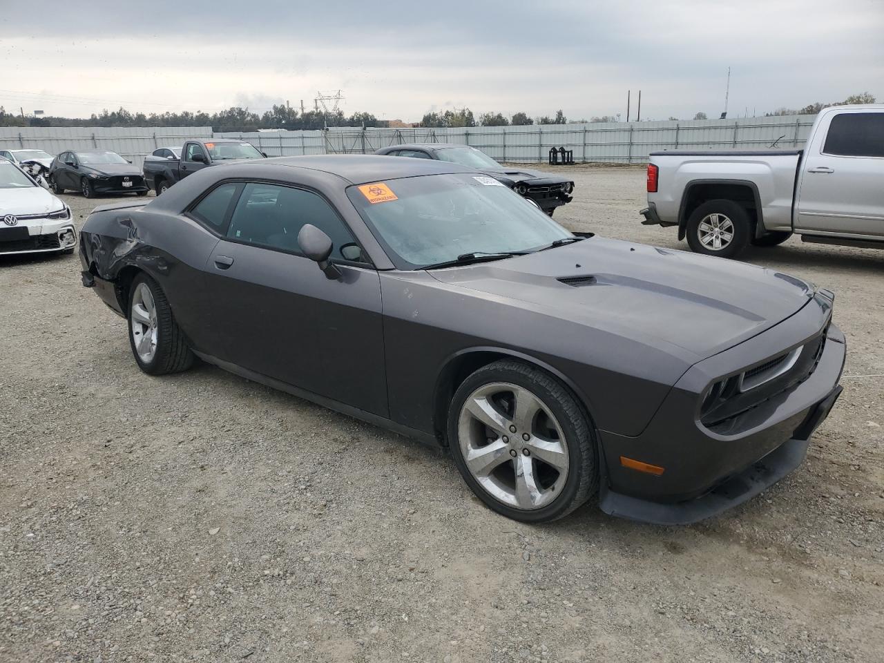 DODGE CHALLENGER SXT