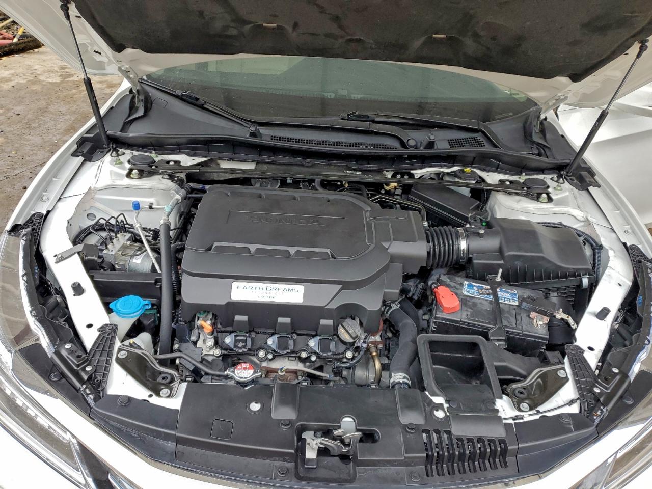 HONDA ACCORD TOURING