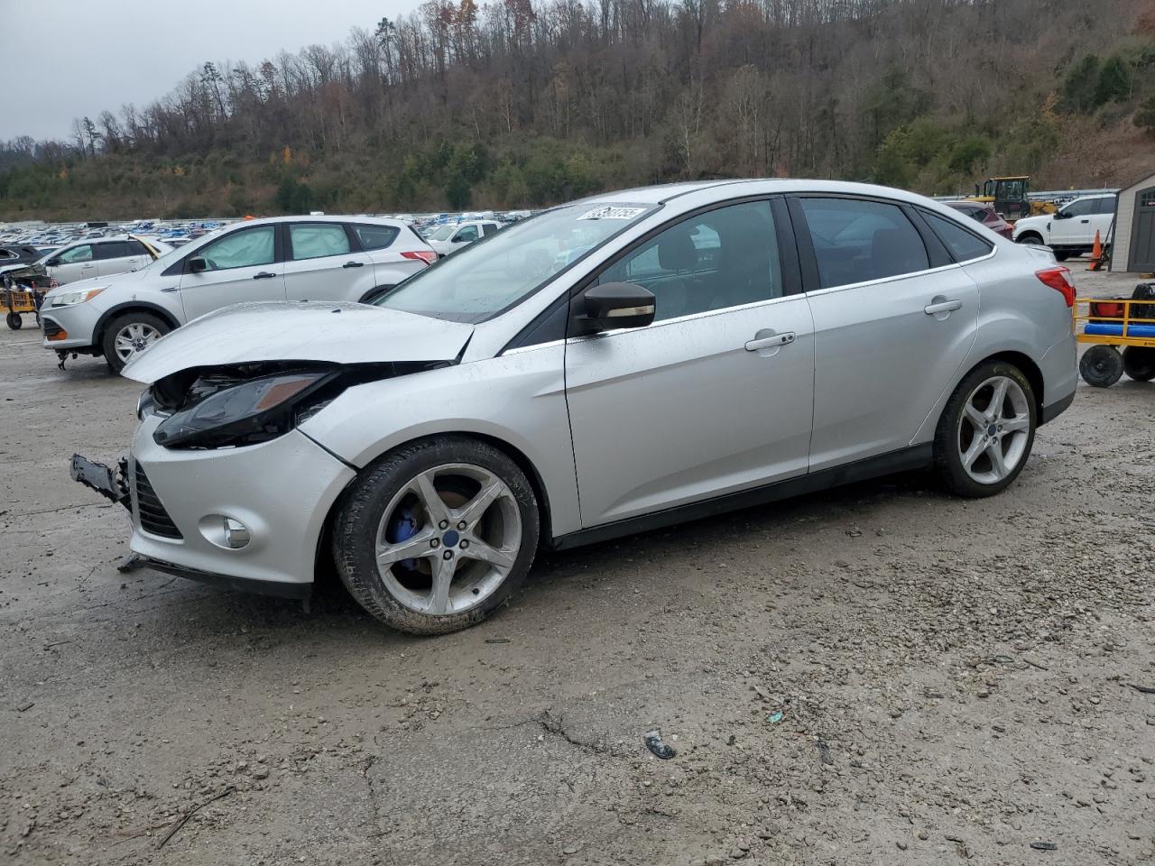 FORD FOCUS TITANIUM