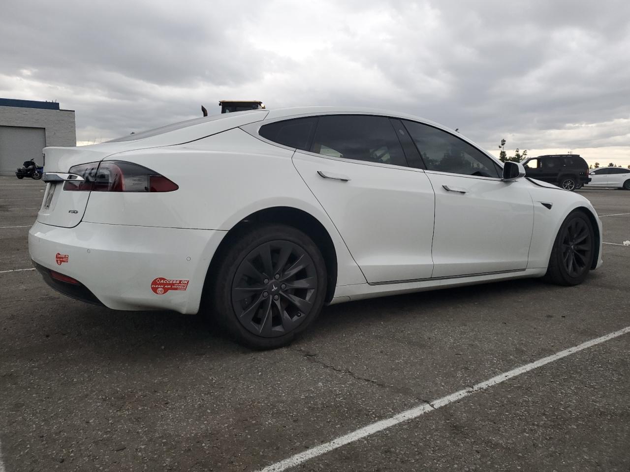 Lot #3311839197 2017 TESLA MODEL S