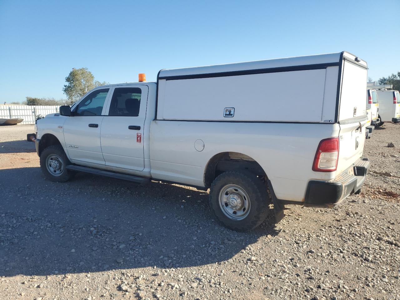 RAM 2500 TRADESMAN