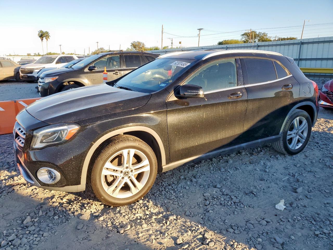 MERCEDES-BENZ GLA-CLASS 250