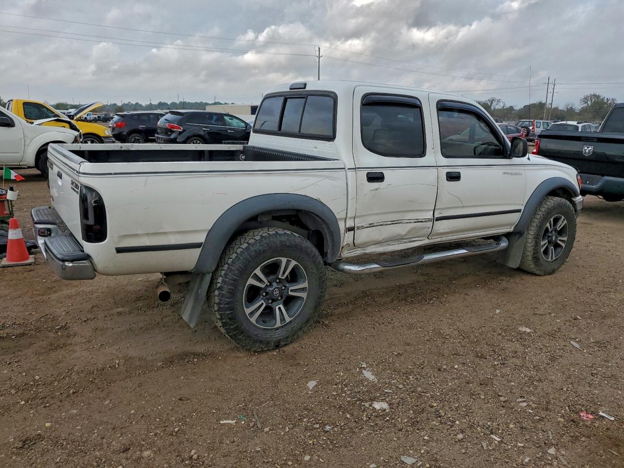 Lot #3311747749 2004 TOYOTA TACOMA DOU