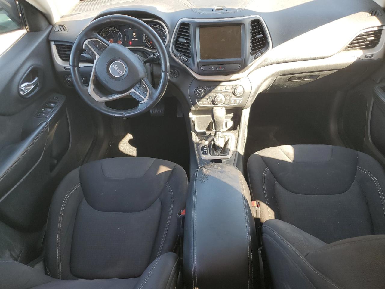 JEEP GRAND CHEROKEE LATITUDE