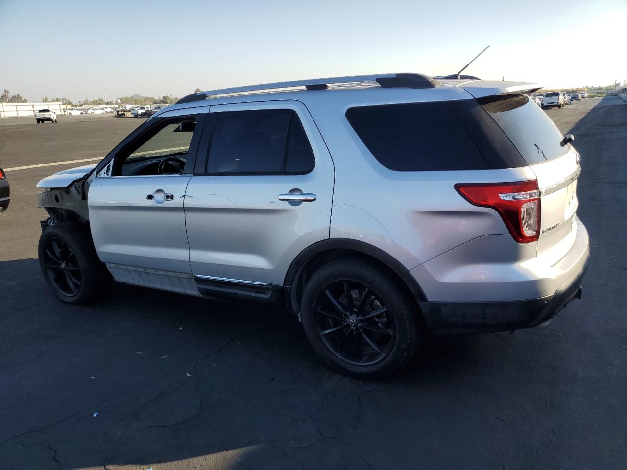 FORD EXPLORER LIMITED