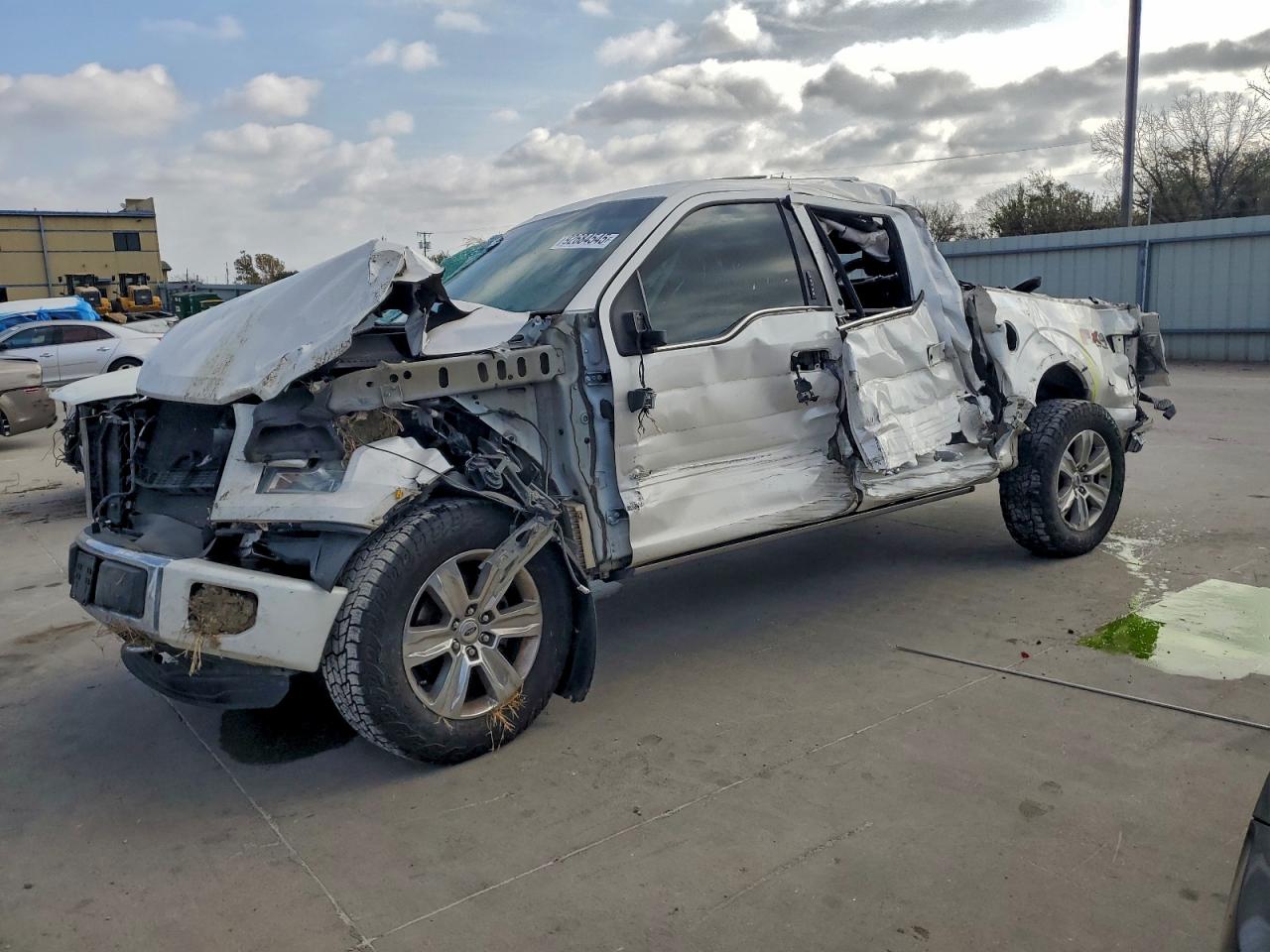 FORD F-150 SUPERCREW