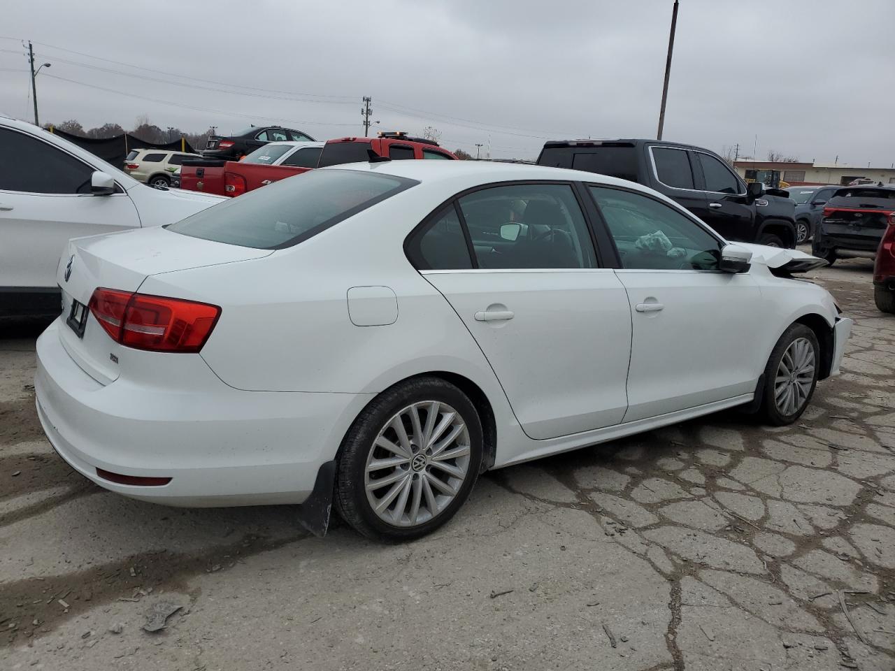 VOLKSWAGEN JETTA SE