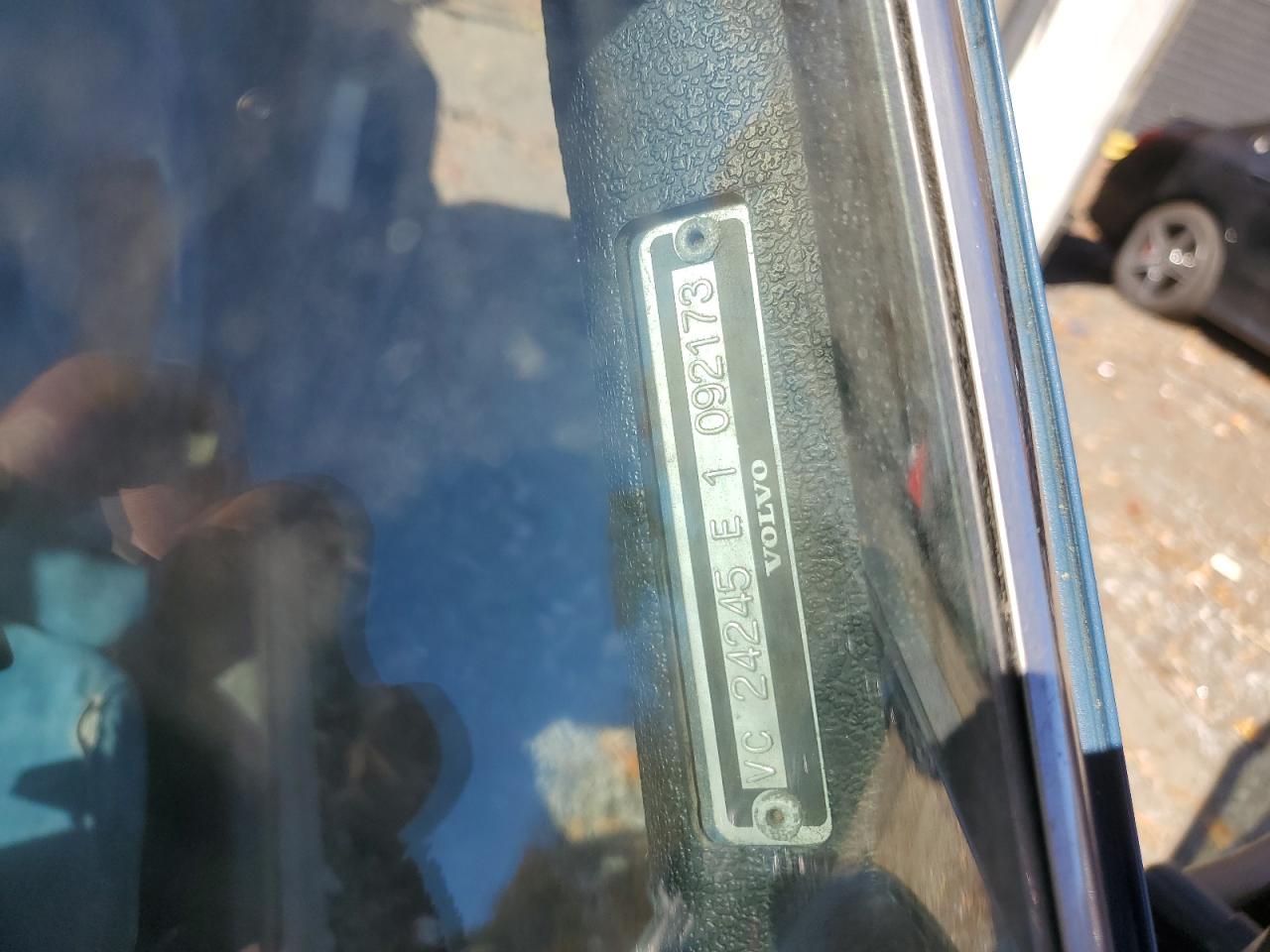 Lot #3294096941 1976 VOLVO 242 DL