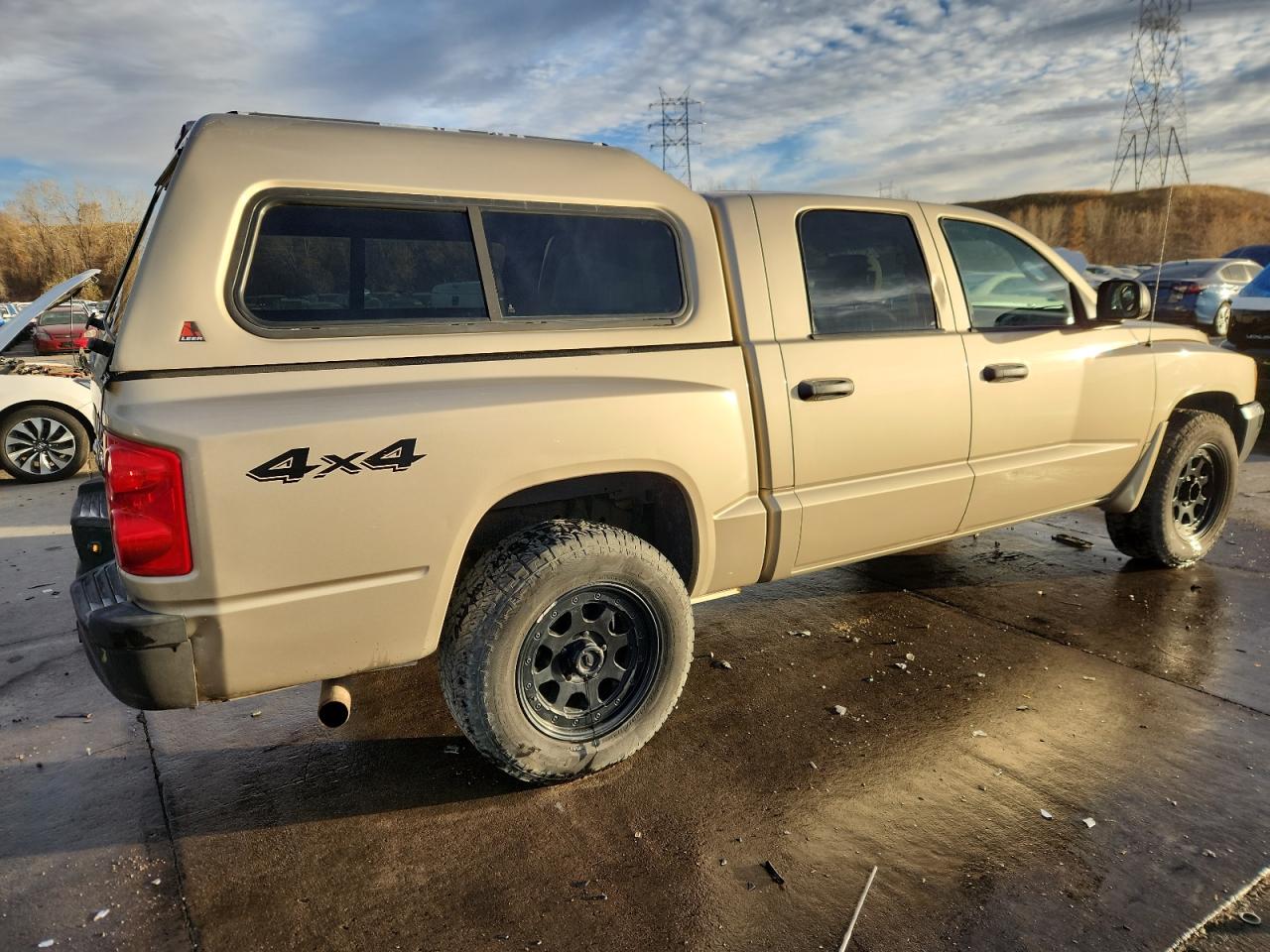 Lot #3286928233 2005 DODGE DAKOTA QUA