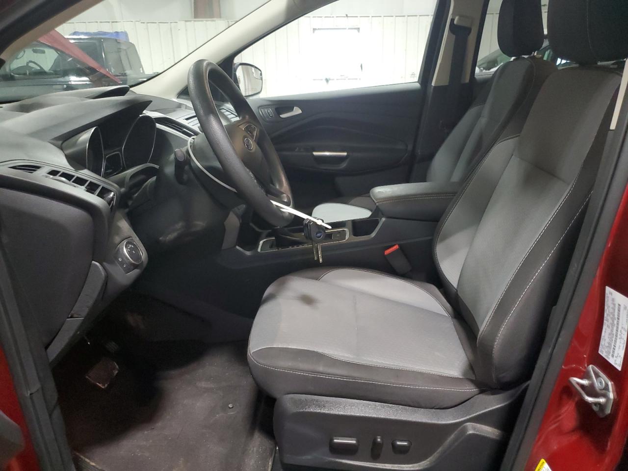 FORD ESCAPE SE