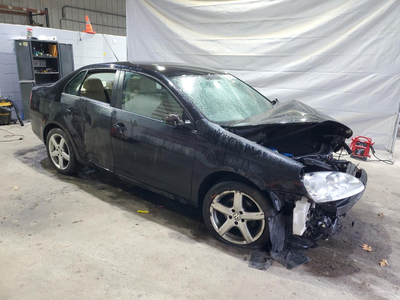 VOLKSWAGEN JETTA LIMITED