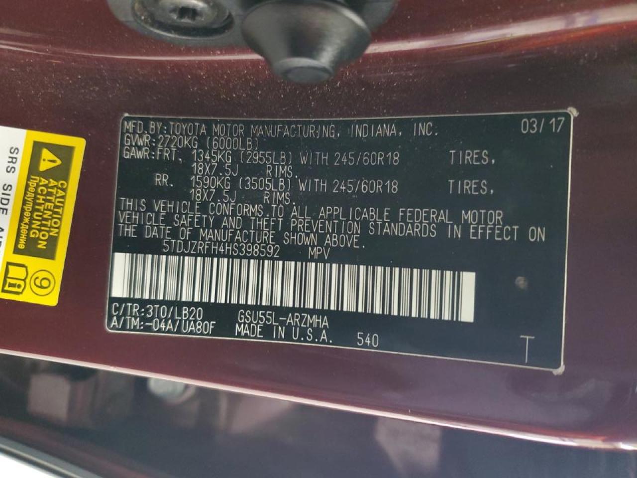 Lot #3317083979 2017 TOYOTA HIGHLANDER