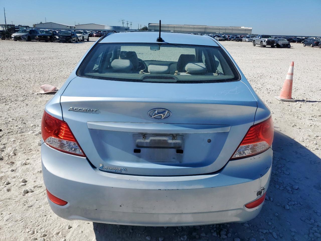 Lot #3309808361 2014 HYUNDAI ACCENT GLS