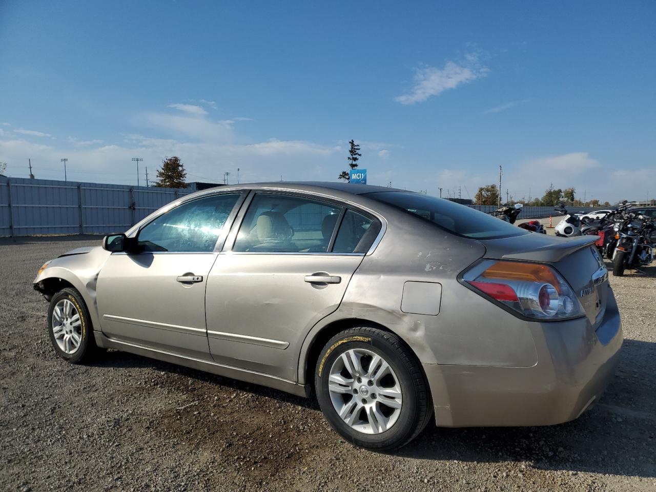 NISSAN ALTIMA BASE