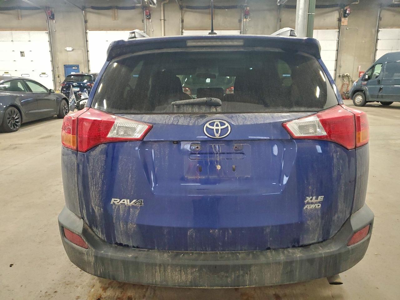 TOYOTA RAV4 XLE