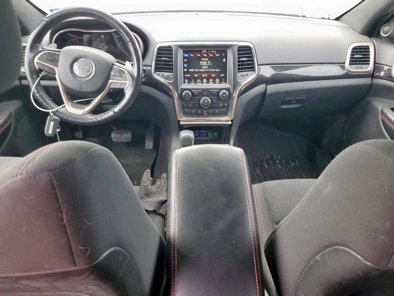 JEEP GRAND CHEROKEE LAREDO