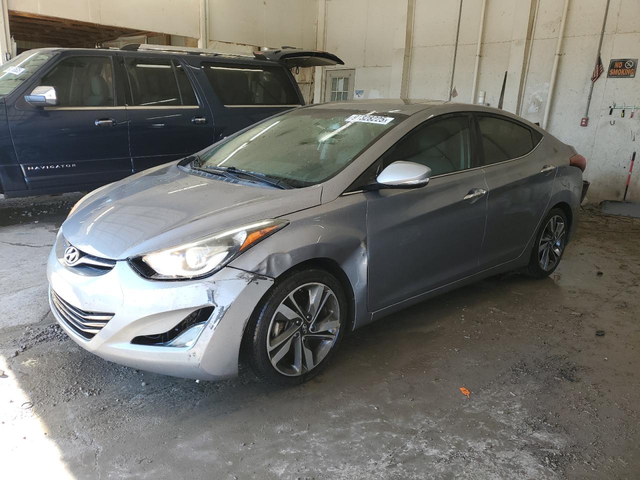 HYUNDAI ELANTRA SE