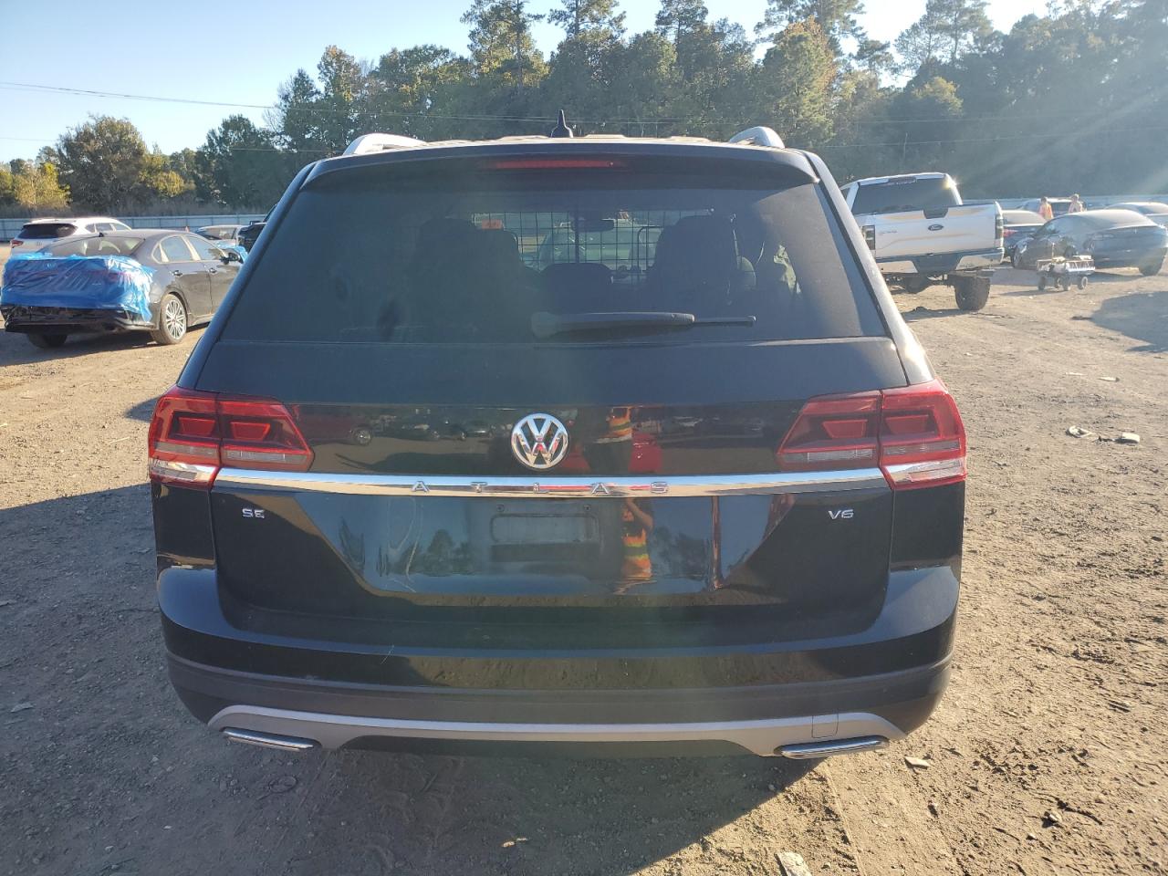 VOLKSWAGEN ATLAS SE