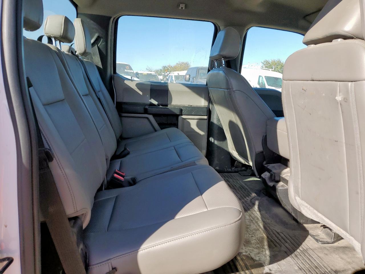 FORD F-250 SUPER DUTY