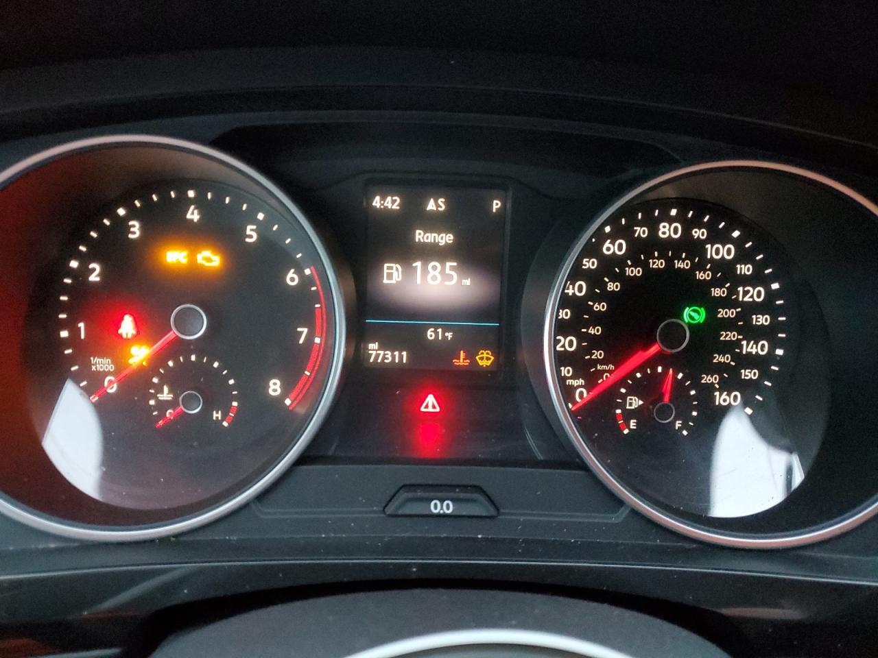 VOLKSWAGEN TIGUAN SE