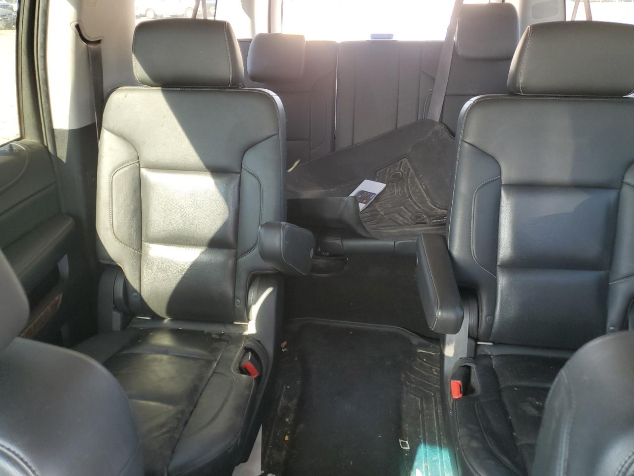 CHEVROLET SUBURBAN C1500 PREMIER