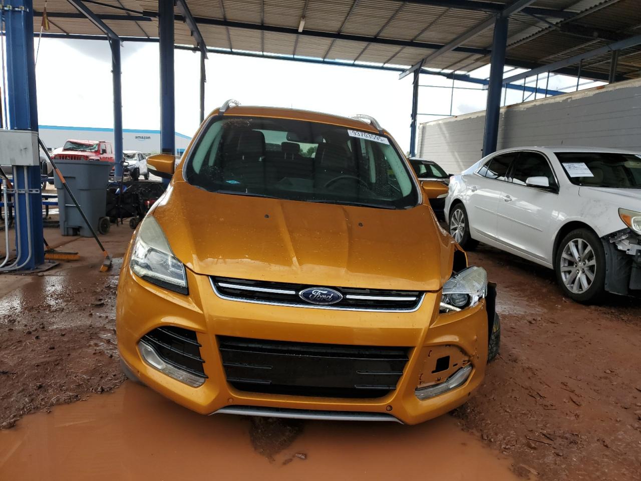 FORD ESCAPE TITANIUM