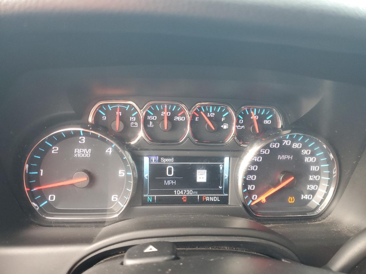 CHEVROLET SUBURBAN C1500 LT