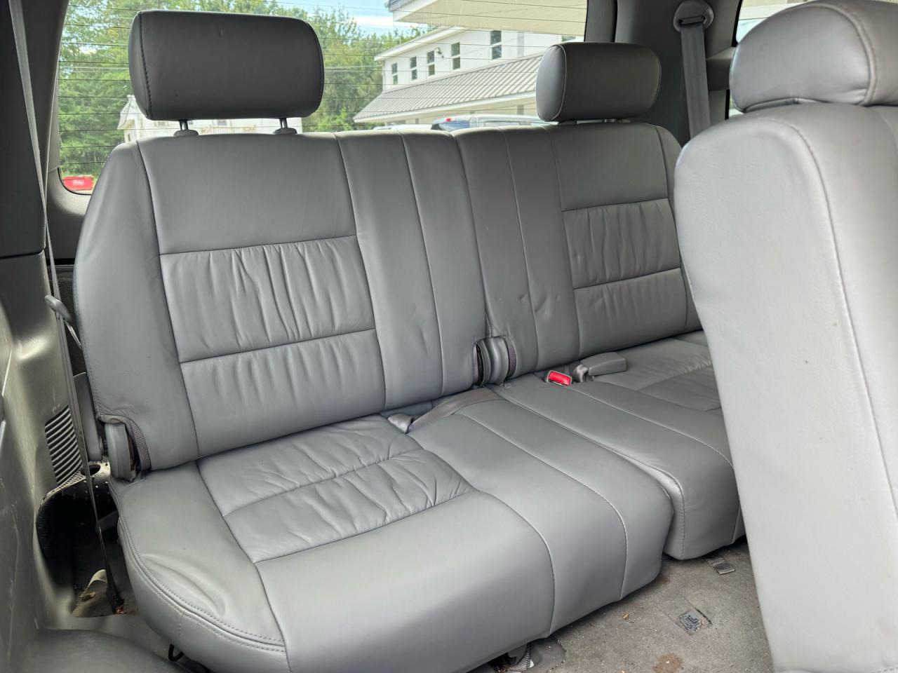 Lot #3285723658 2005 TOYOTA LAND CRUIS