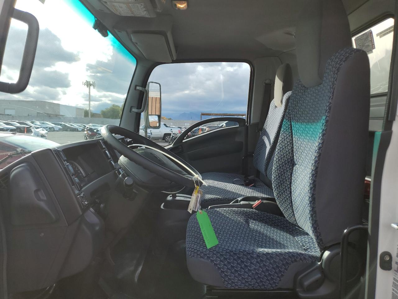 Lot #3291244965 2024 ISUZU NRR