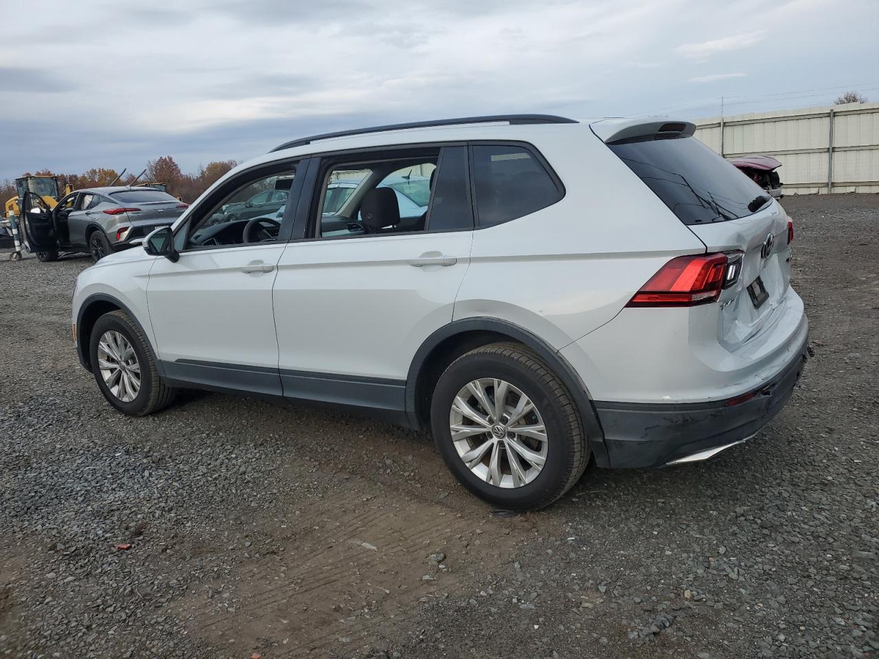 VOLKSWAGEN TIGUAN S