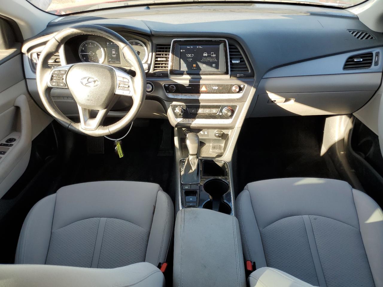 HYUNDAI SONATA SPORT