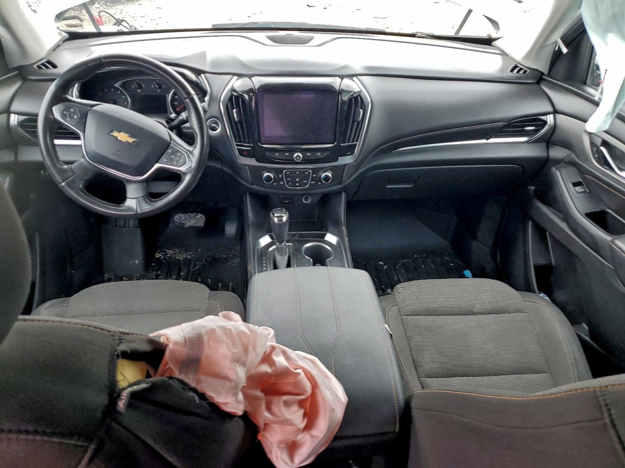 CHEVROLET TRAVERSE LT