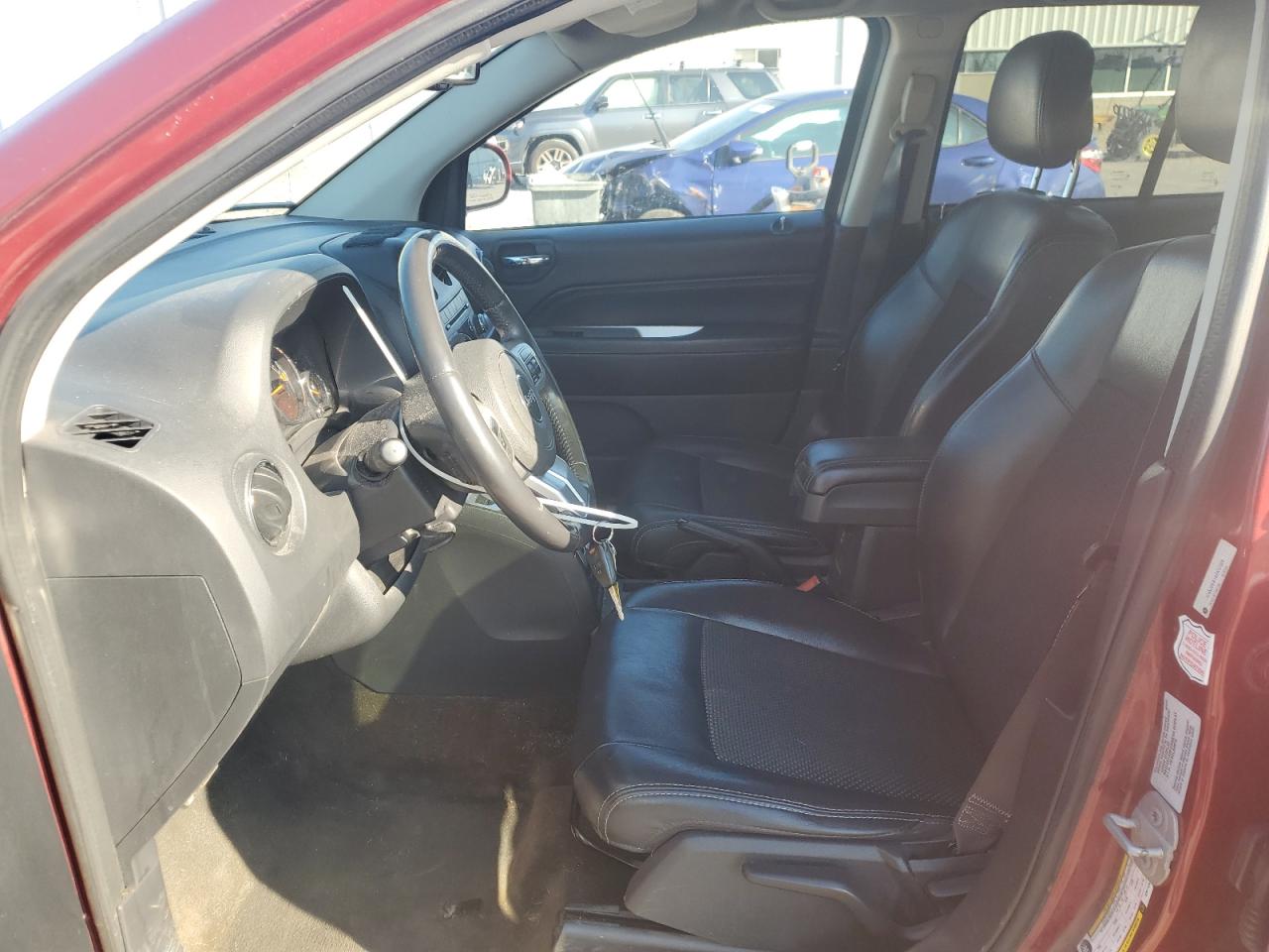 Lot #3318879014 2016 JEEP COMPASS LA