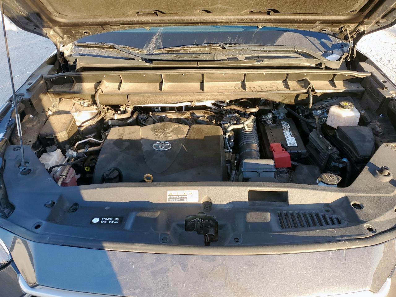 TOYOTA HIGHLANDER XLE