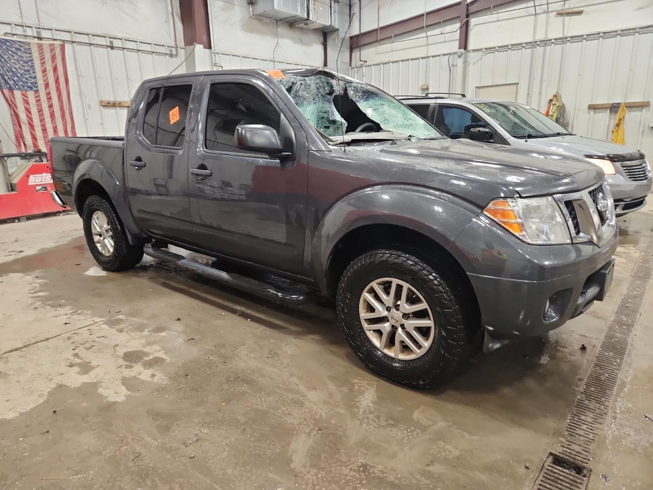 NISSAN FRONTIER S