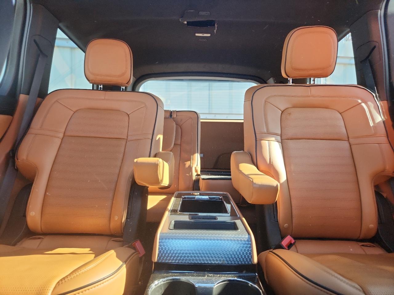 LINCOLN AVIATOR BLACK LABEL